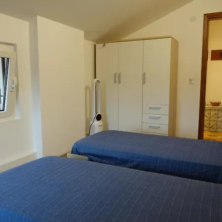 Casa Bonollo Int 6 Agenzia Arcobaleno Apartamento